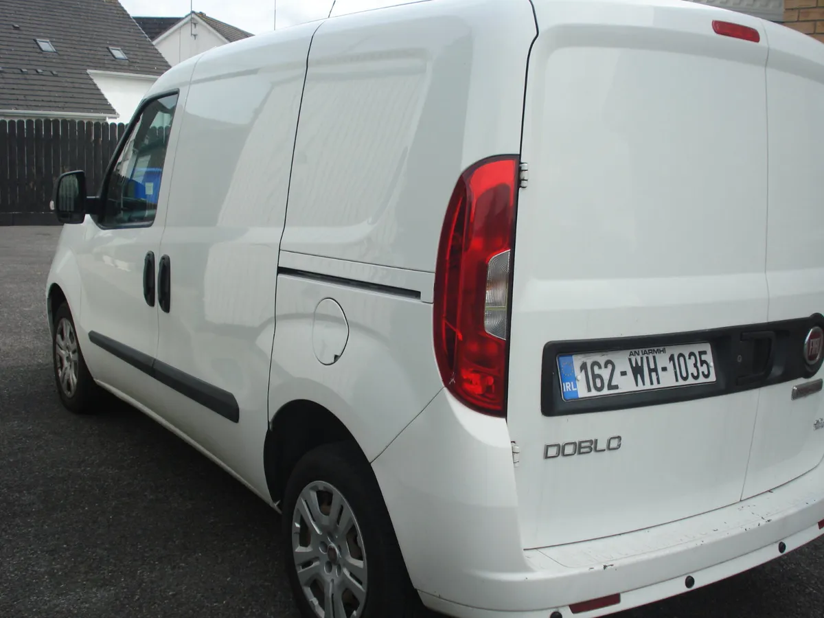 Fiat Doblo 2016 - Image 4