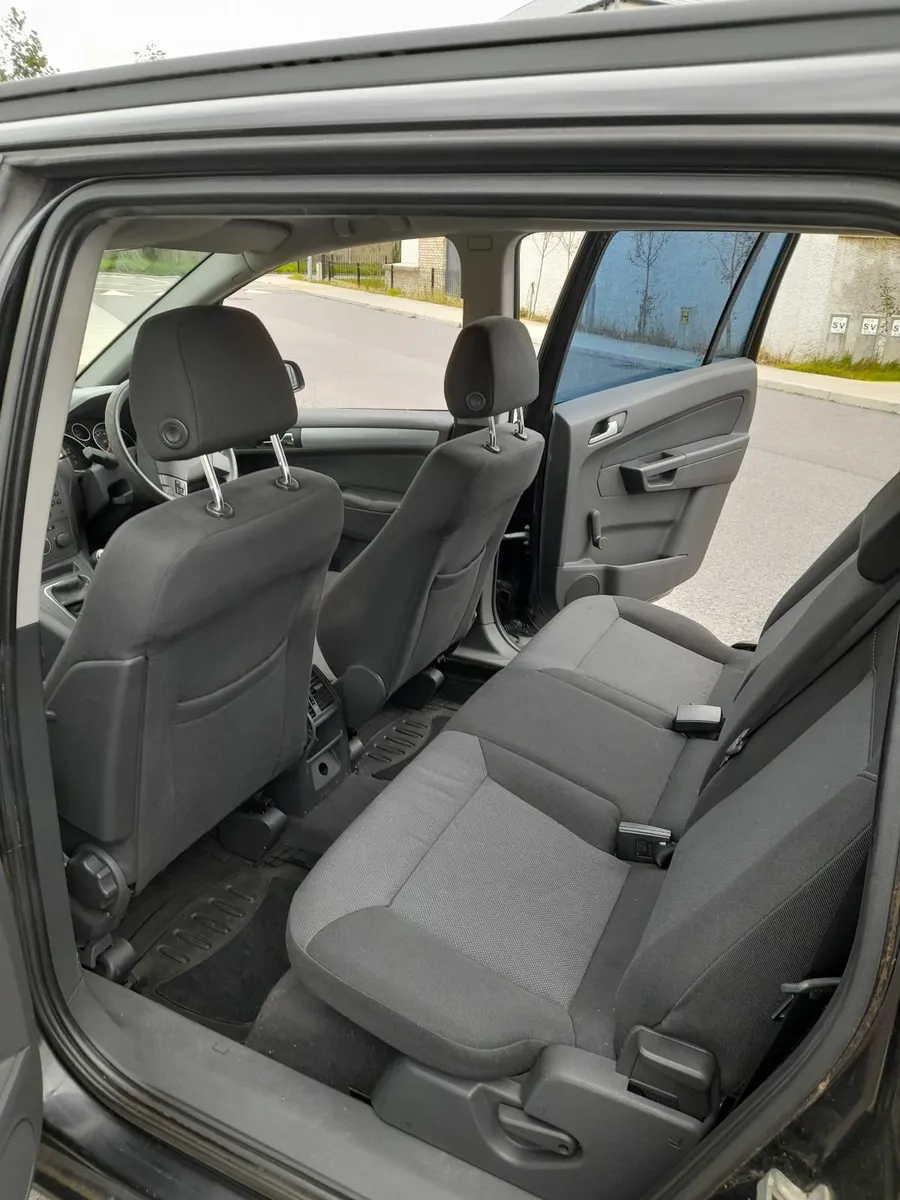 Opel Zafira 2007 - Image 4