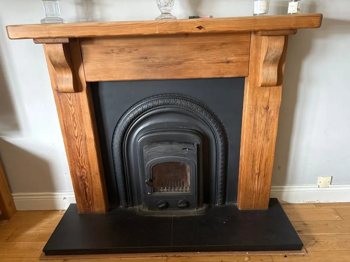 Solid fuel stove, cast iron fireplace and surround - Image 1
