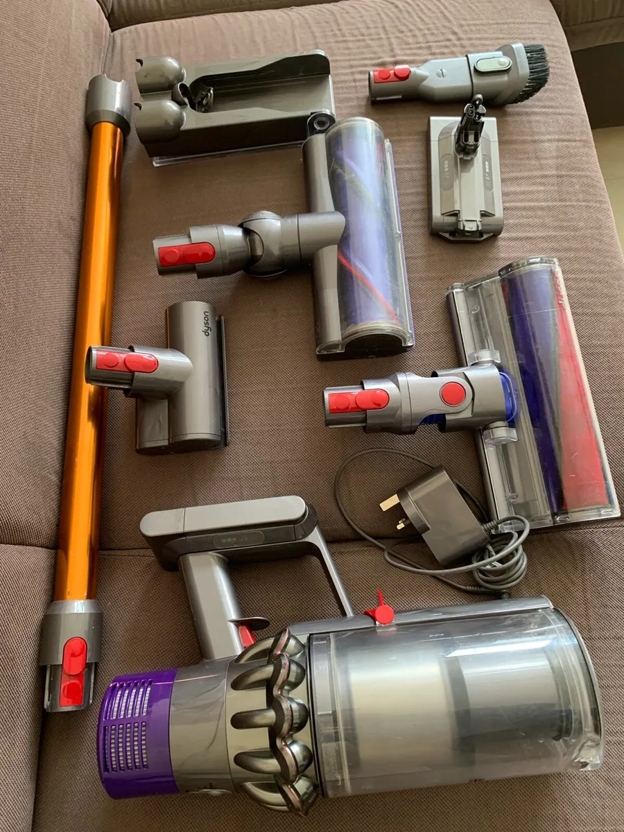 Dyson - Image 2