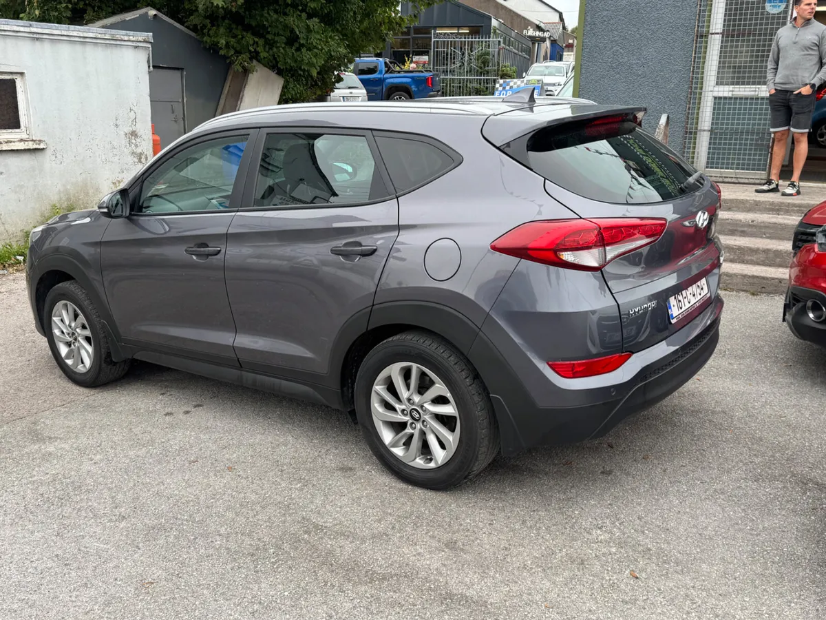 Hyundai Tucson Executive - Image 4