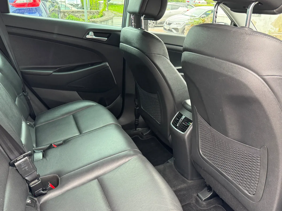 Hyundai Tucson Executive - Image 3