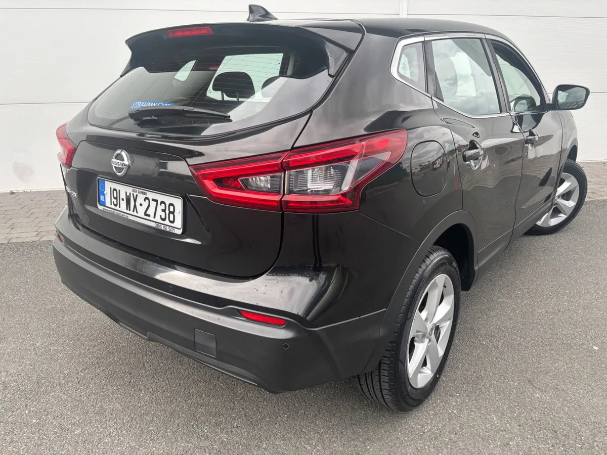 2019 NISSAN QASHQAI 1.5DCi ACCENTA FSH NCT TAX - Image 4