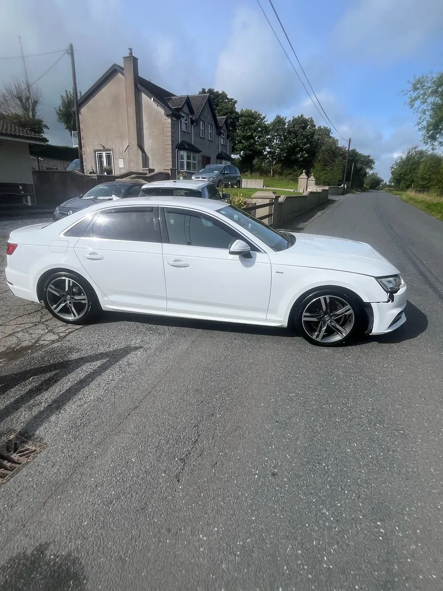 2016 A4 tdi S Line - Image 2