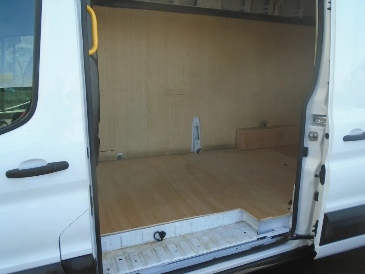 2024 Ford Transit 350 JUMBO 130HP - Image 4