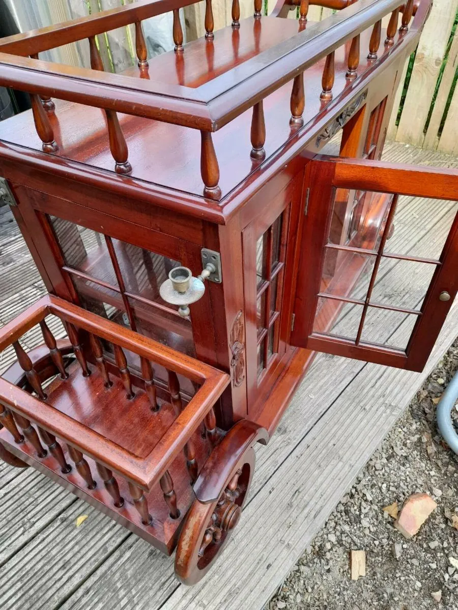 Drinks cabinet - Image 2