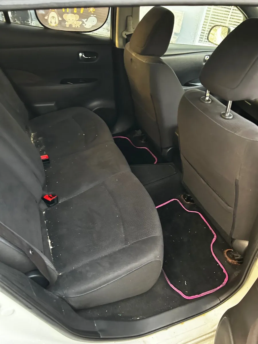 Nissan Leaf 2014 - Image 1