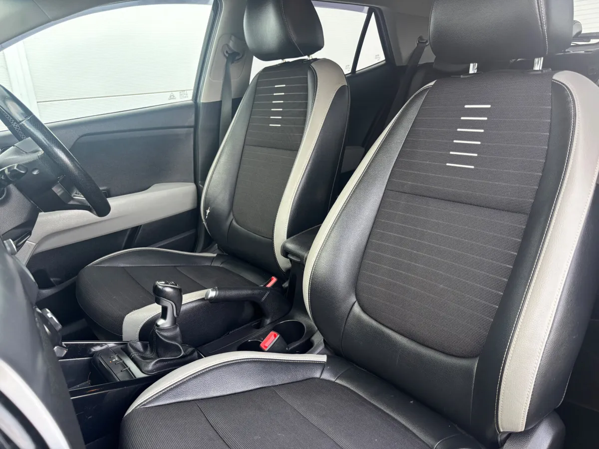 2018 KIA STONIC K3 1.6D FSH LOW KMS - Image 3