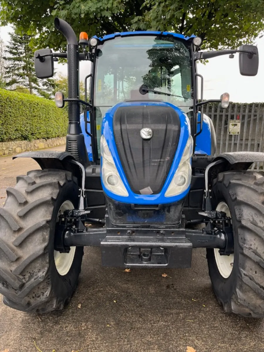 New Holland T5.110 Electro-command c/w creep - Image 2