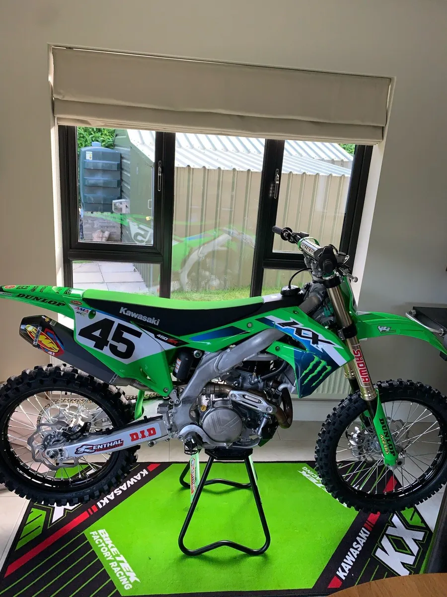 Kawasaki kx450 - Image 1