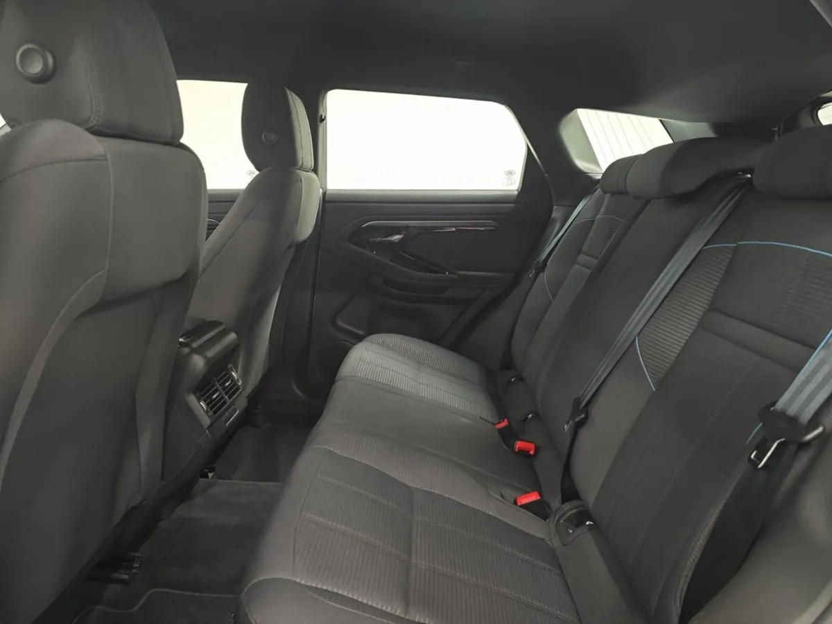 Land Rover Range Rover Evoque Diesel Hatchback R-D - Image 4