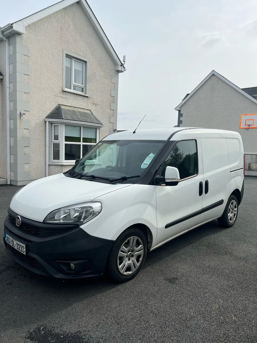 Fiat Doblo Van (2016) - Excellent Condition - Image 4