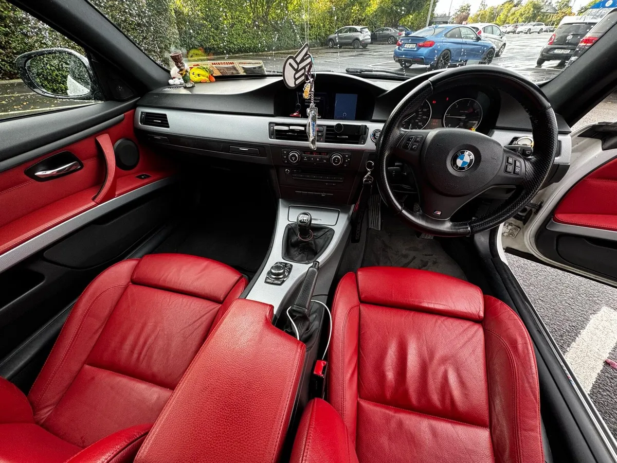 Bmw 320d e92 factory m sport - Image 3