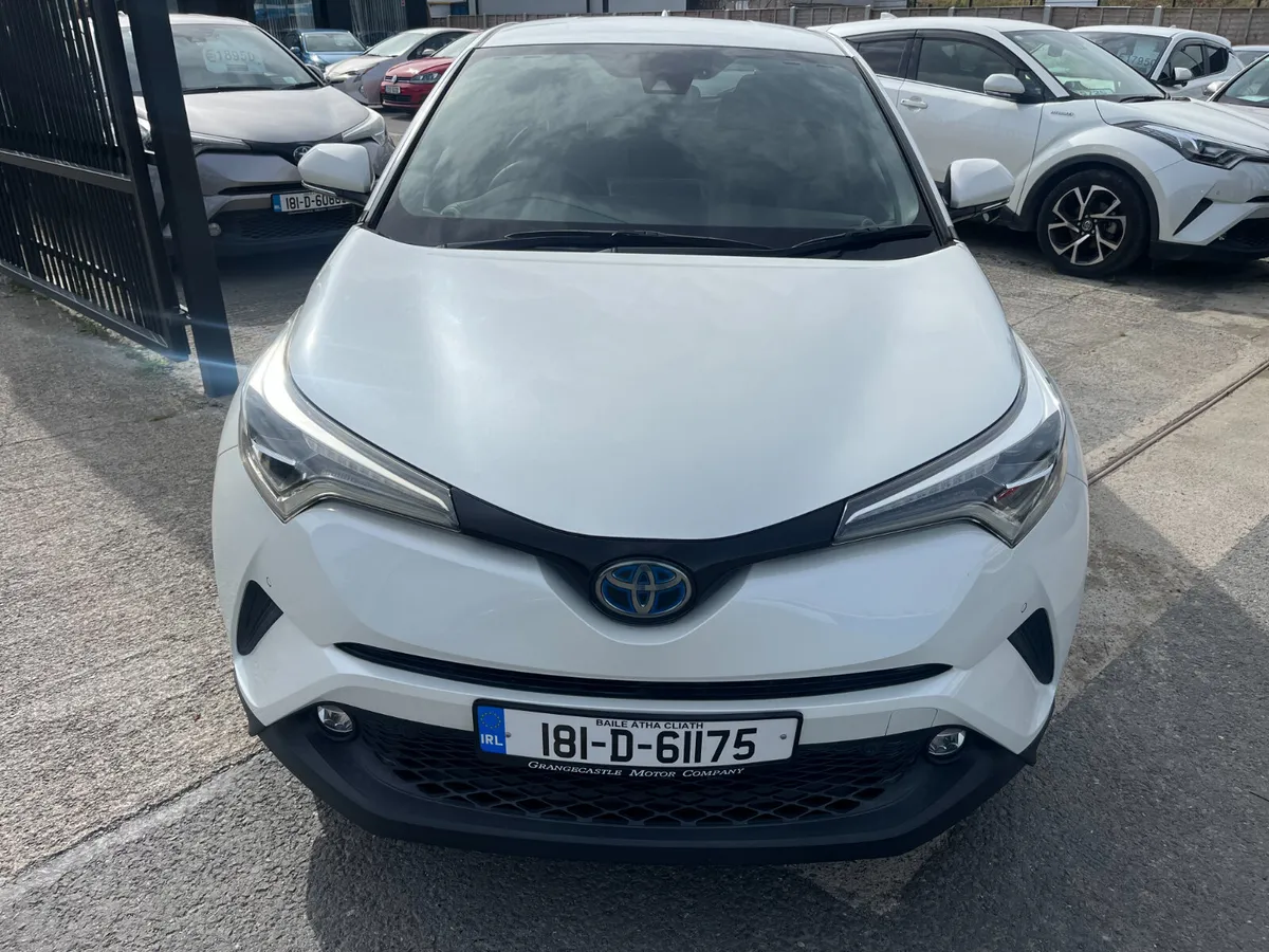 TOYOTA C-HR 2018, 1.8 HYBRID AUTO LOW KM HIGH SPEC - Image 2