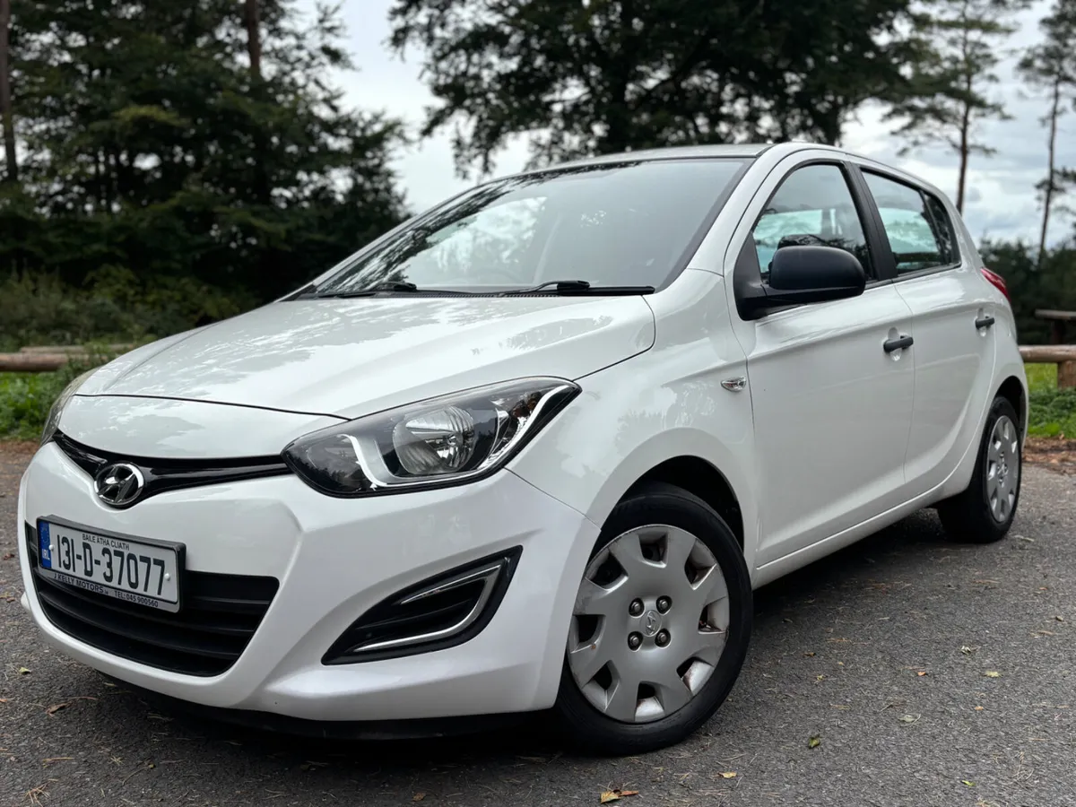 2013 Hyundai i20 1.2 petrol low mileage, - Image 2