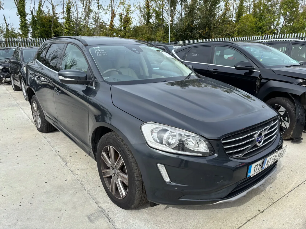 17 Volvo XC60 2.0 D4 SE NAV Auto 160km Drive home - Image 2