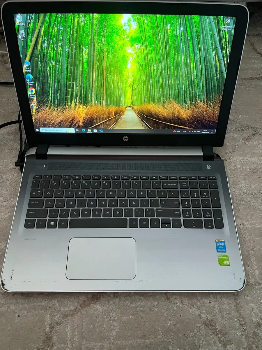 Hp pavilion laptop - Image 1