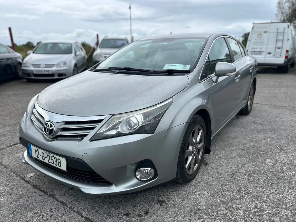 2012 Avensis 2.0 Diesel - - Image 2
