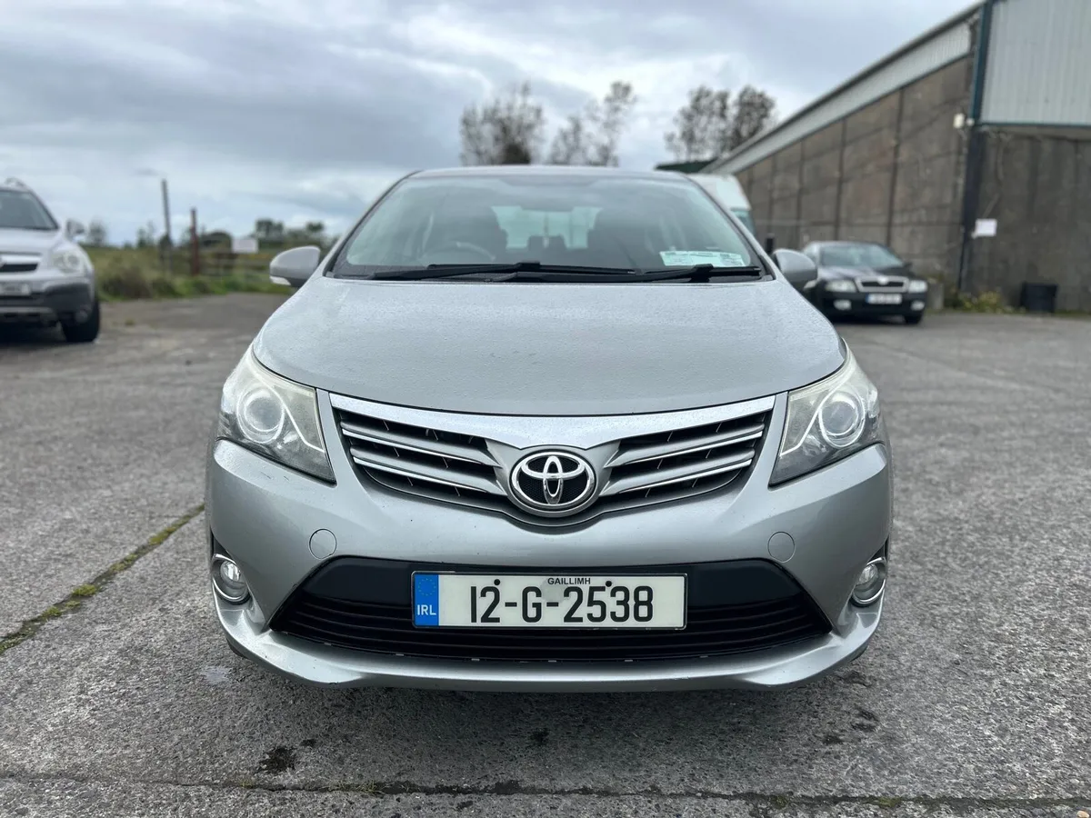 2012 Avensis 2.0 Diesel - - Image 4