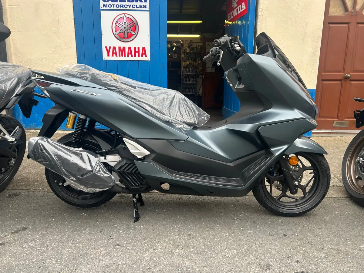 New Honda PCX 125 TFT Model - Image 2