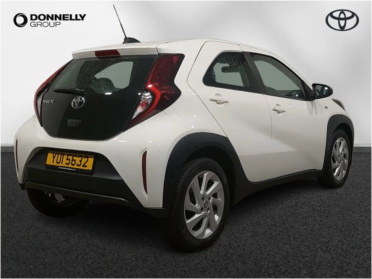Toyota Aygo X Hatchback Pure - Image 4