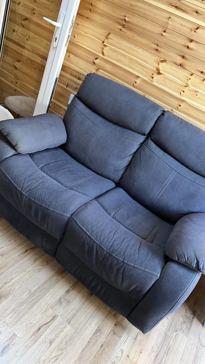 Sofa - Image 3