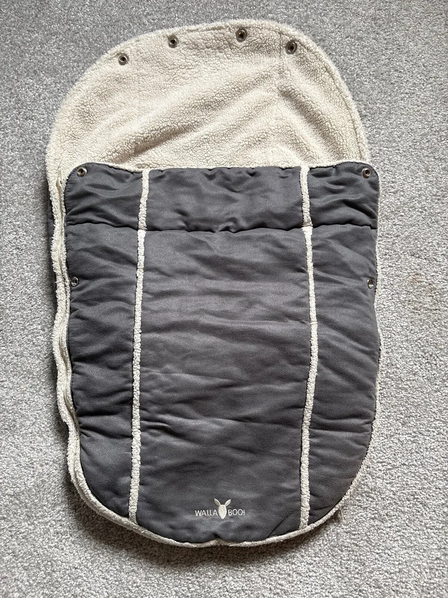 Walla boo! Car seat footmuff - Image 1