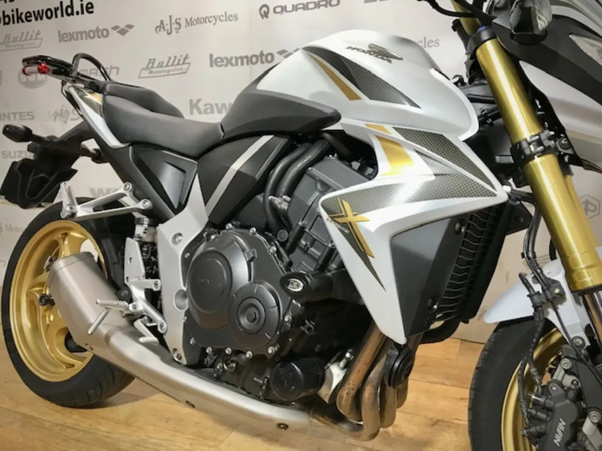 PRE-OWNED Honda CB1000R 2015 - Image 4