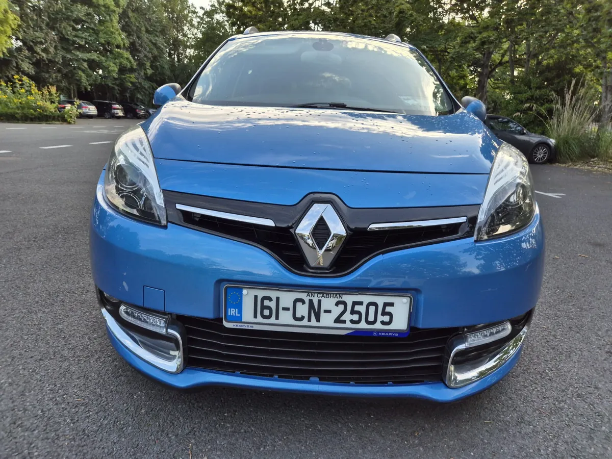 Lovely Renault Grand Scenic 2016 BOSS MODEL - Image 1