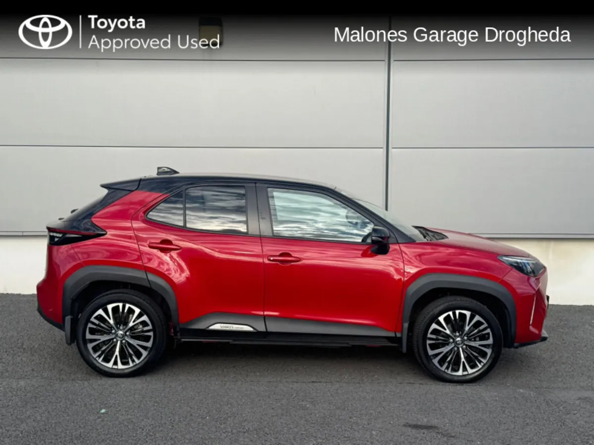 Toyota Yaris Cross 1.5 Hybrid Sol Call Now 041 980 - Image 3