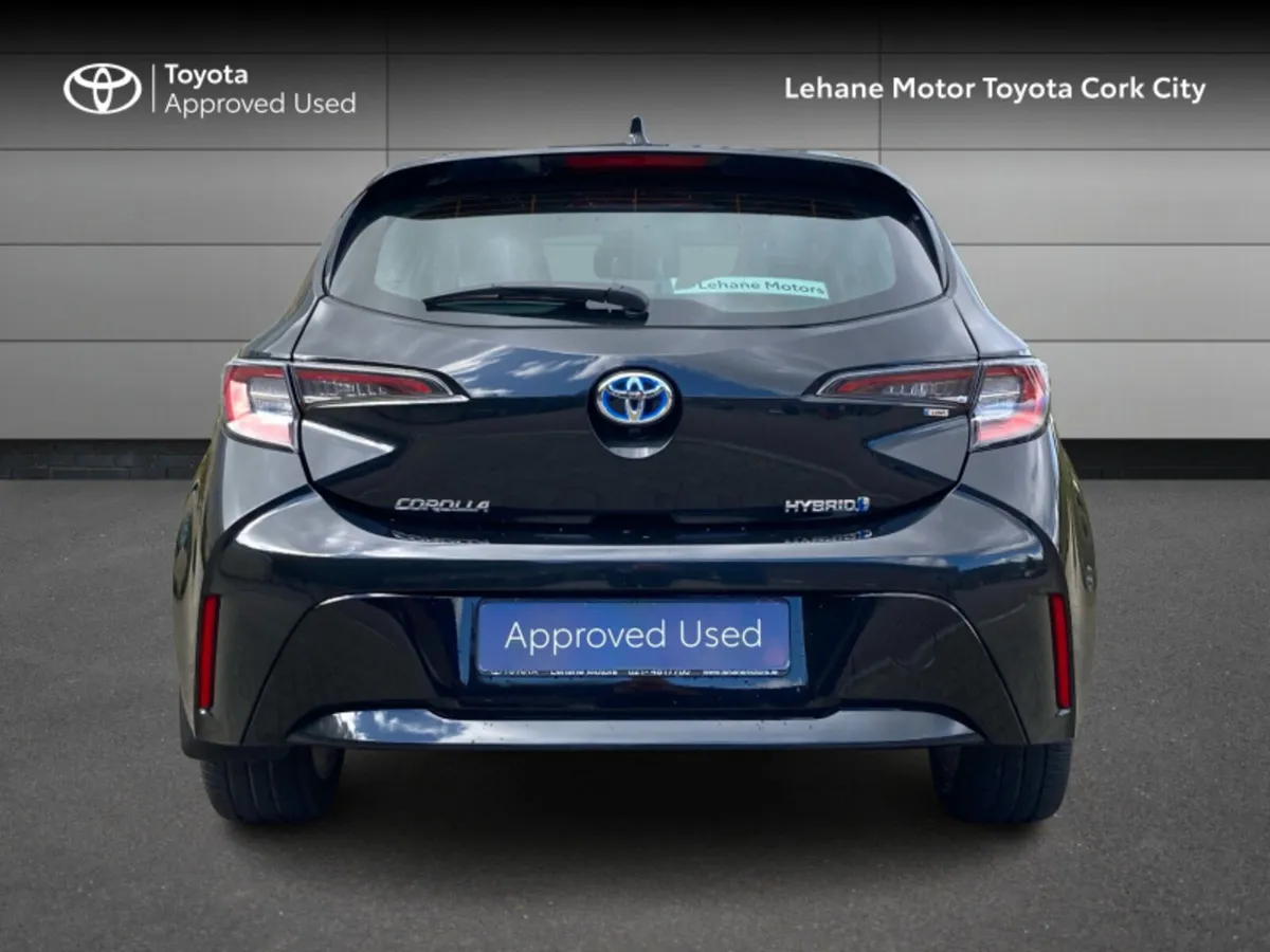Toyota Corolla HYBRID LUNA H/B 4DR AUTO A - Image 4