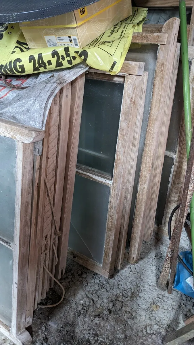Sash Window - Image 2