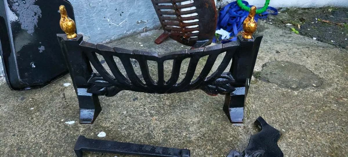 Vintage fire grate - Image 4