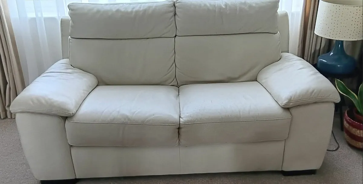 3+2 seater for free - Image 2