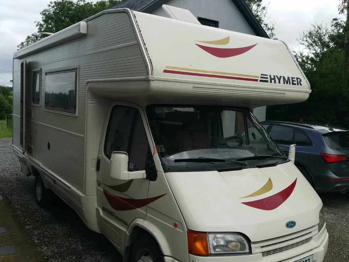 Hymer 7-Berth Transit Camper - Image 4
