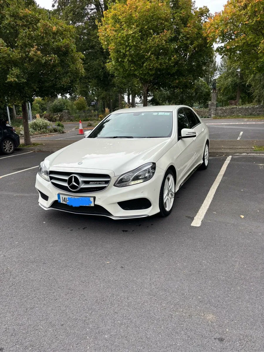 Mercedes e300 hybrid - Image 1