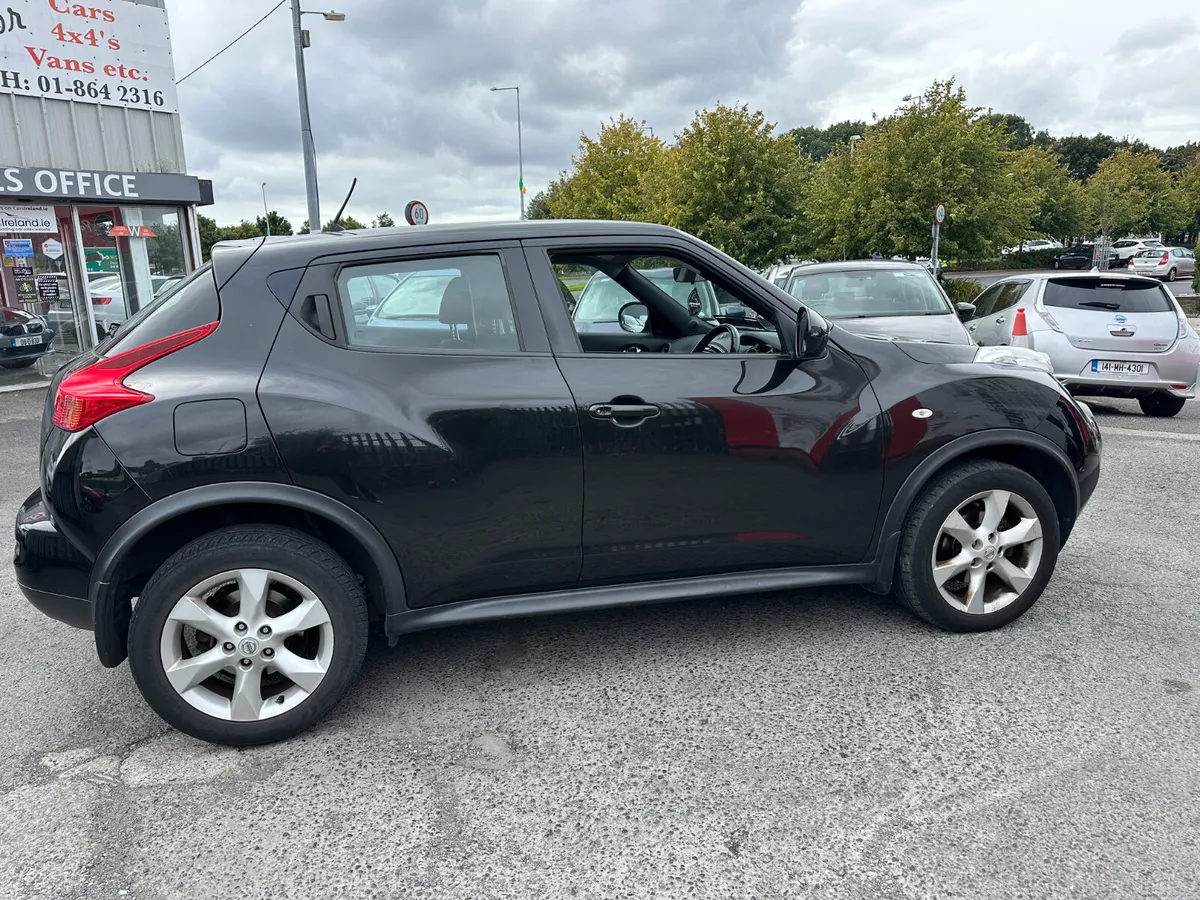 Nissan Juke 1.6 Petrol AUTO NCT TAX LOW KMS - Image 2