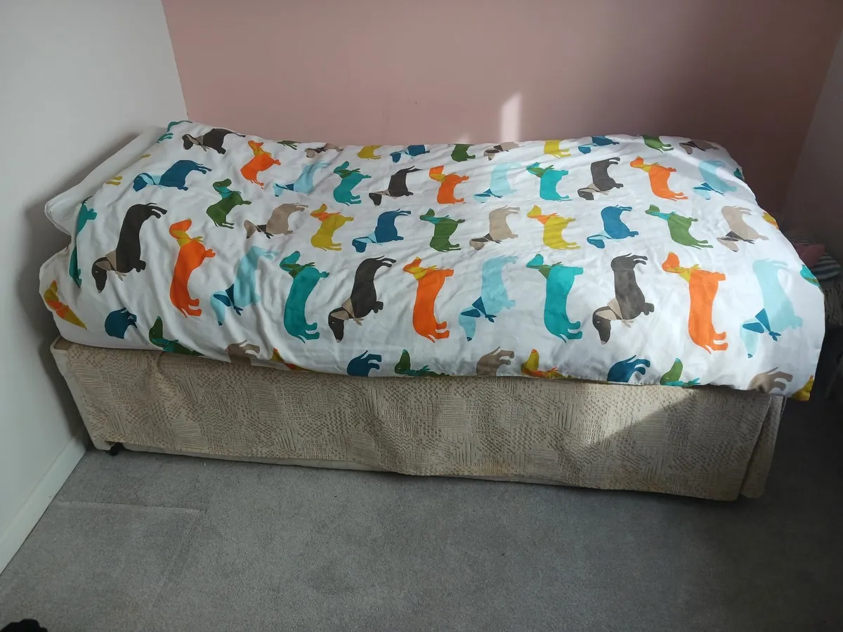 Single bed (with extra bed) - Image 4