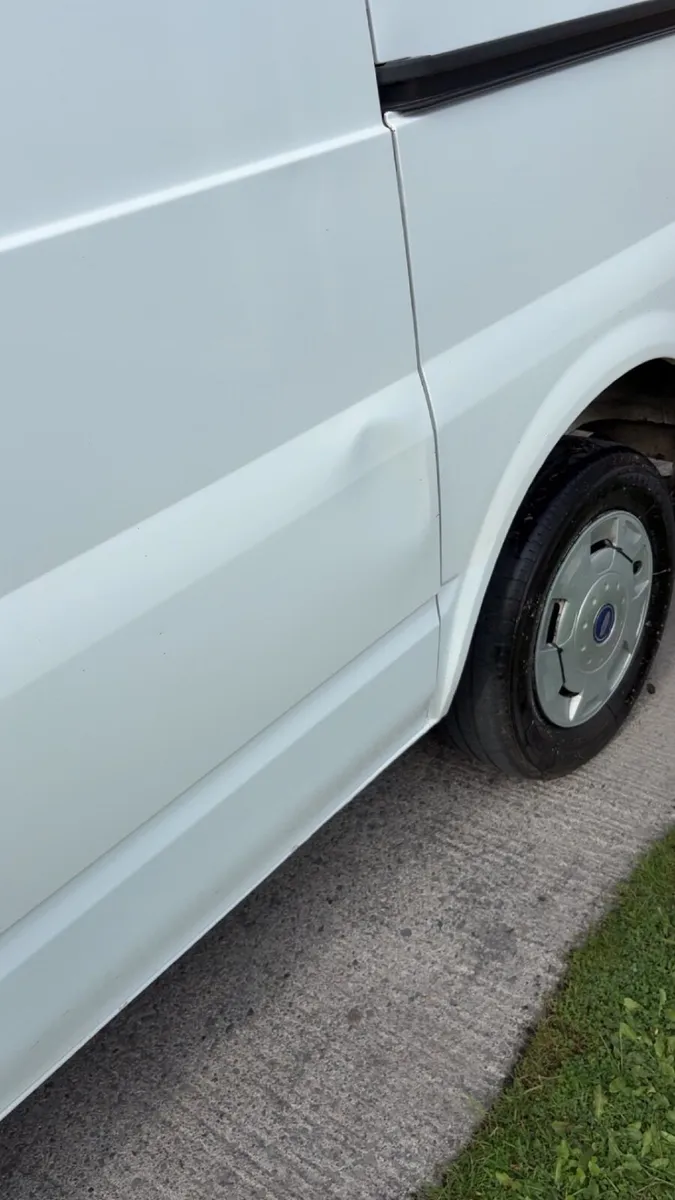 Ford Transit 2013 - Image 2