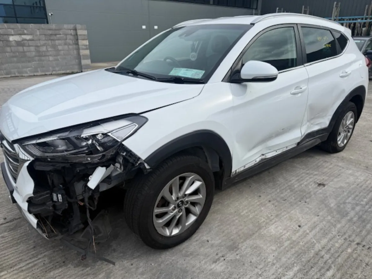 2016 HYUNDAI TUCSON - Image 2