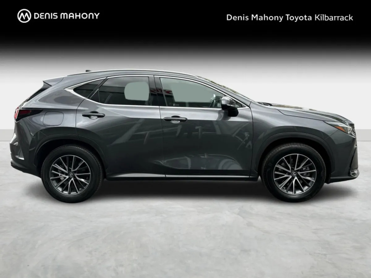 Lexus NX NX450h+ Executive AWD - Image 3