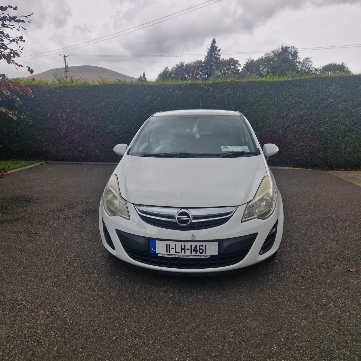 car - Image 2