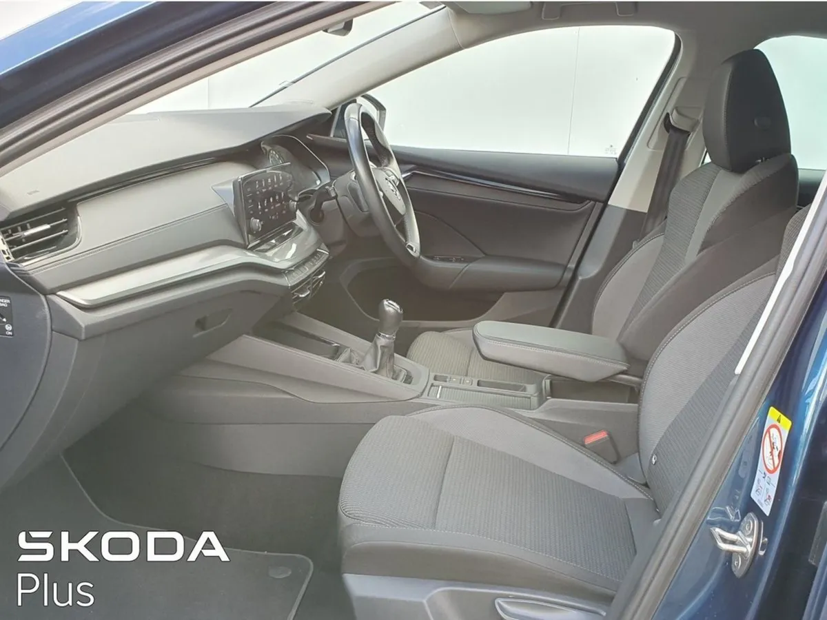 Skoda Octavia Octavia AMB 1.0tsi 110HP Call Corma - Image 4