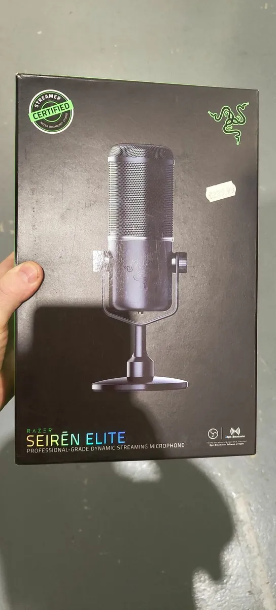 BRAND NEW RAZER SEIREN PROFESSIONAL MICROPHONE - Image 2