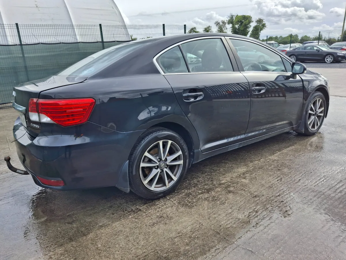 2013 Toyota Avensis 2.0 Diesel - Image 4