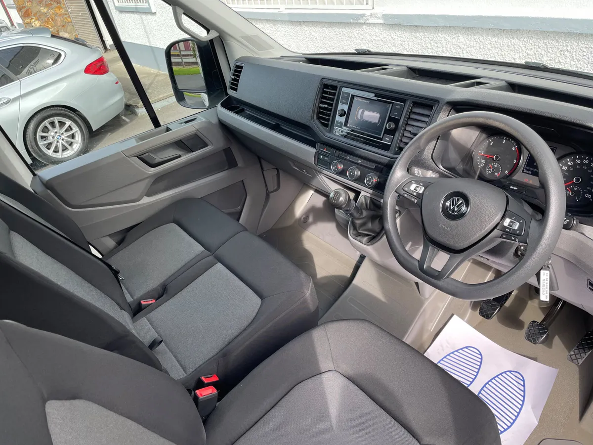 TRENDLINE - 2.0 TDI - HIGH ROOF - F.S.H - - Image 2