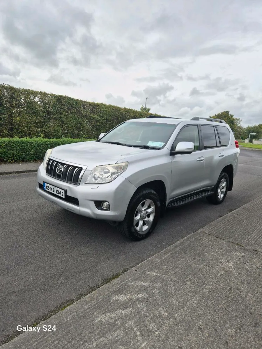 Toyota  Landcruiser  12  LWB - Image 2