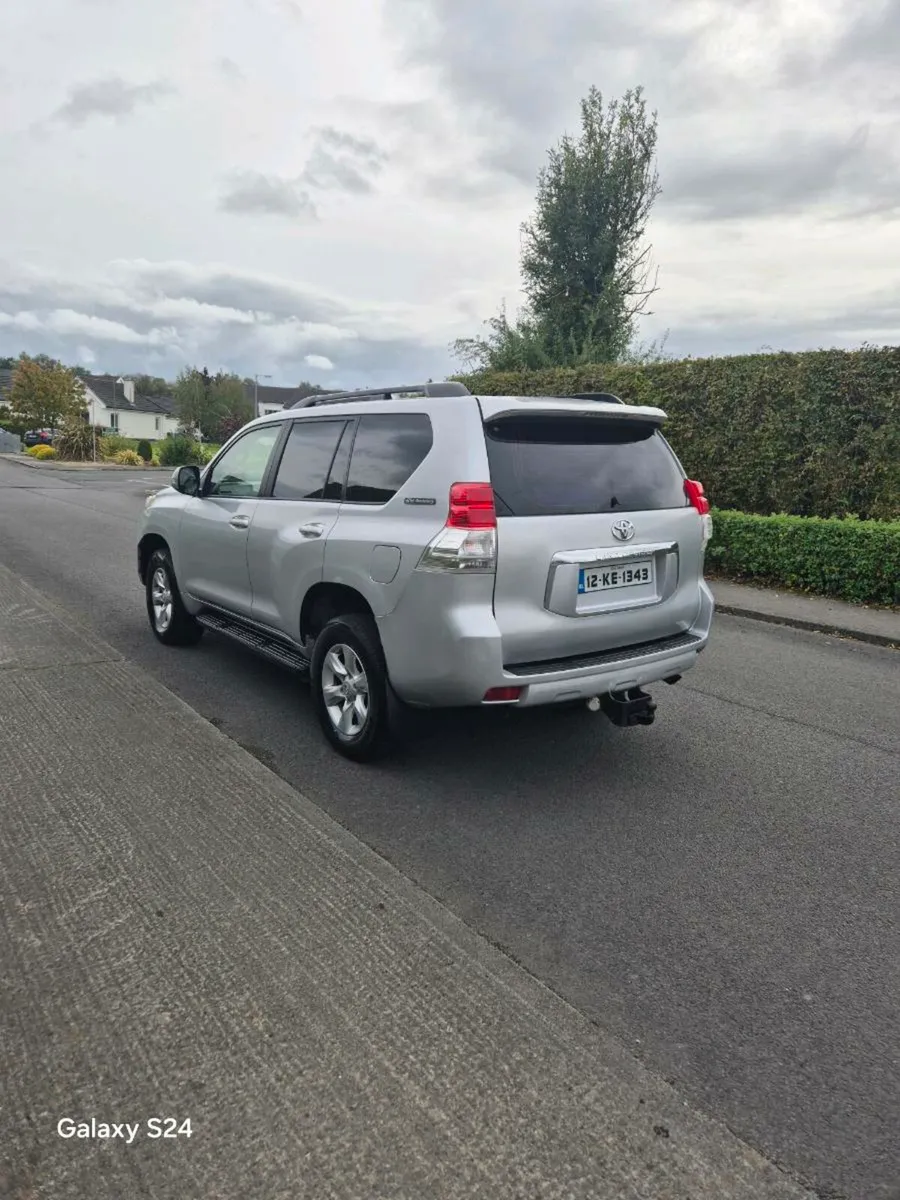 Toyota  Landcruiser  12  LWB - Image 3