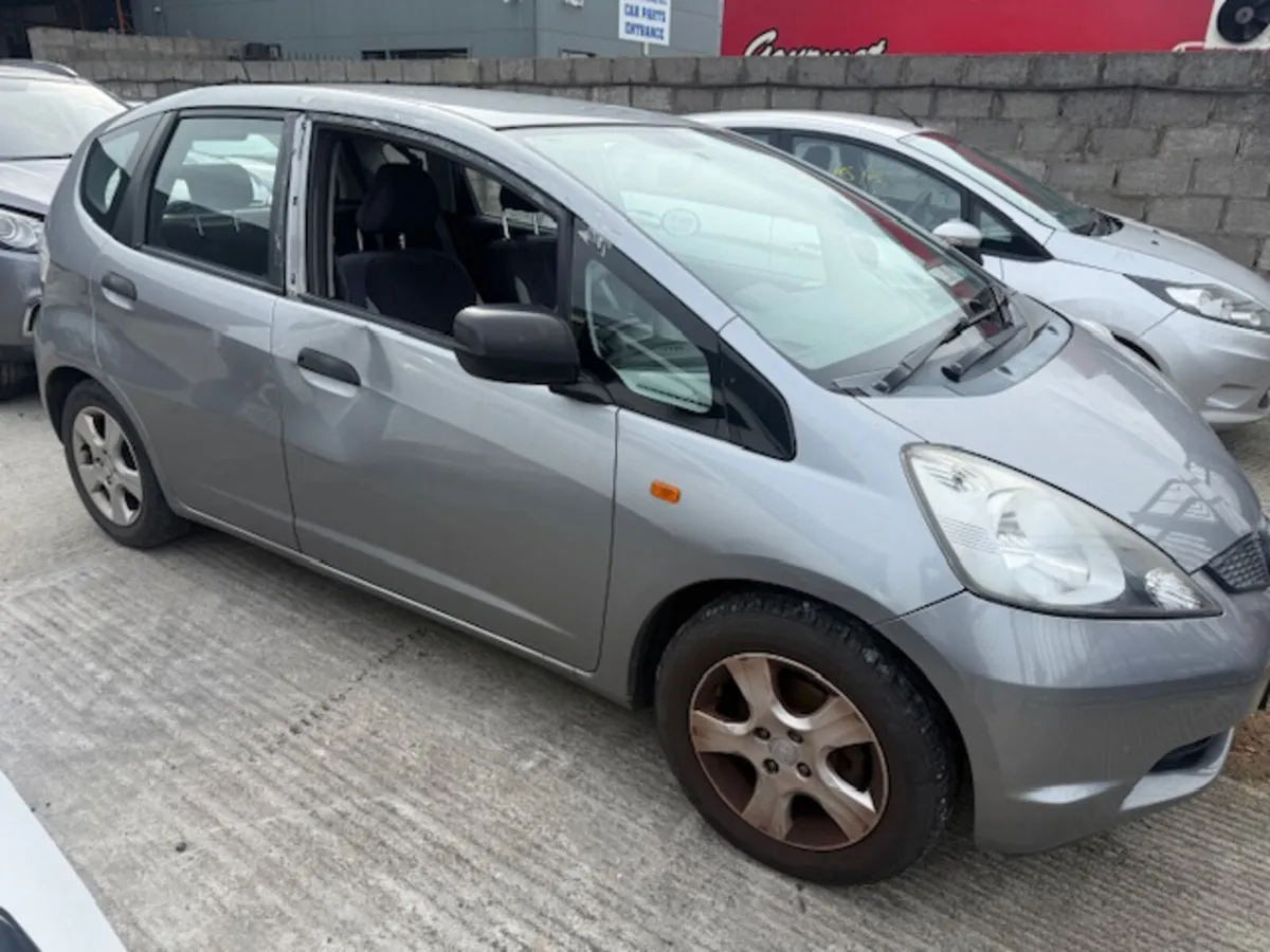 2010 HONDA JAZZ - Image 1