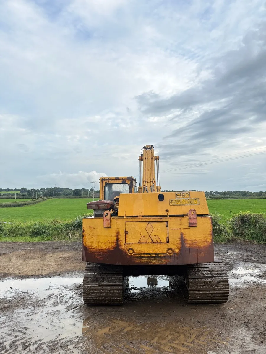 1986 Mitsubishi MS100 10 ton digger excavator - Image 3